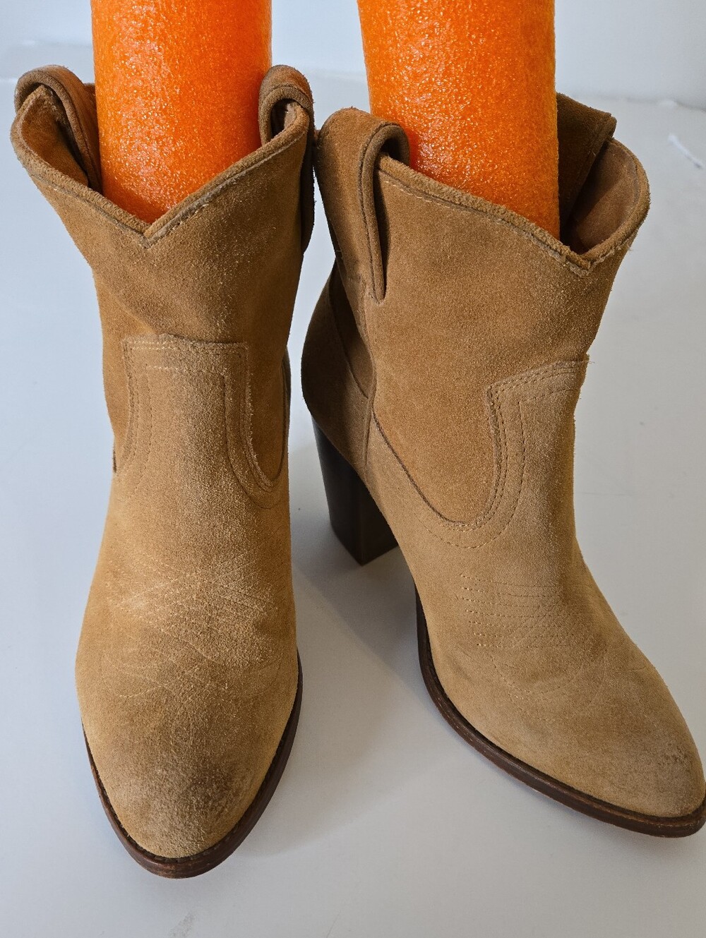 Frye Iliana Suede Leather Womens Ankle Boots Camel Tan Heels 3476794 Size 7B